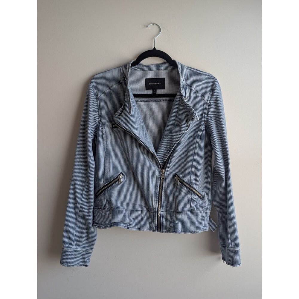 Banana Republic women's blue and white striped zip denim moto biker jacket, M